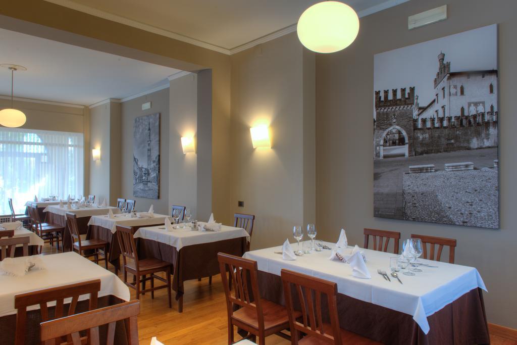 Albergo Ristorante Belvedere Thiene Eksteriør billede